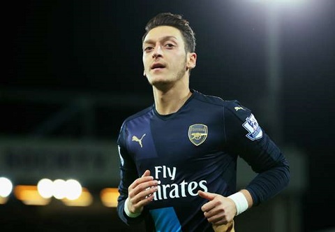 Mesut Ozil từ chối gia hạn hợp đồng với Arsenal