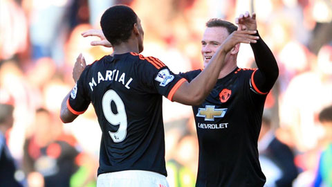 Rooney vs Martial: Quá khứ đối mặt tương lai